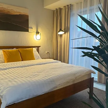 Lucy Star Hotel 2*